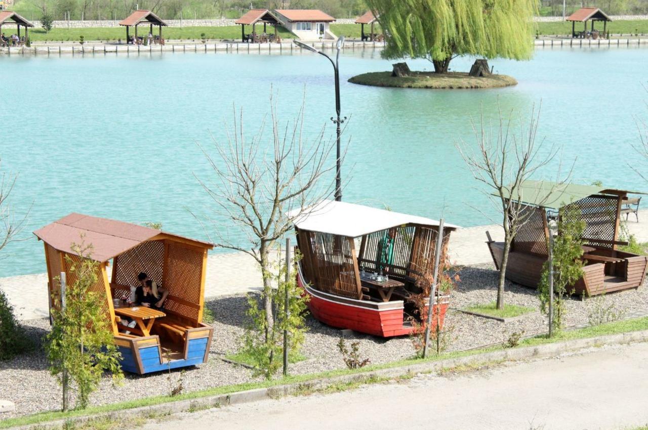 Jezero Jelen Otel Tesanj Dış mekan fotoğraf